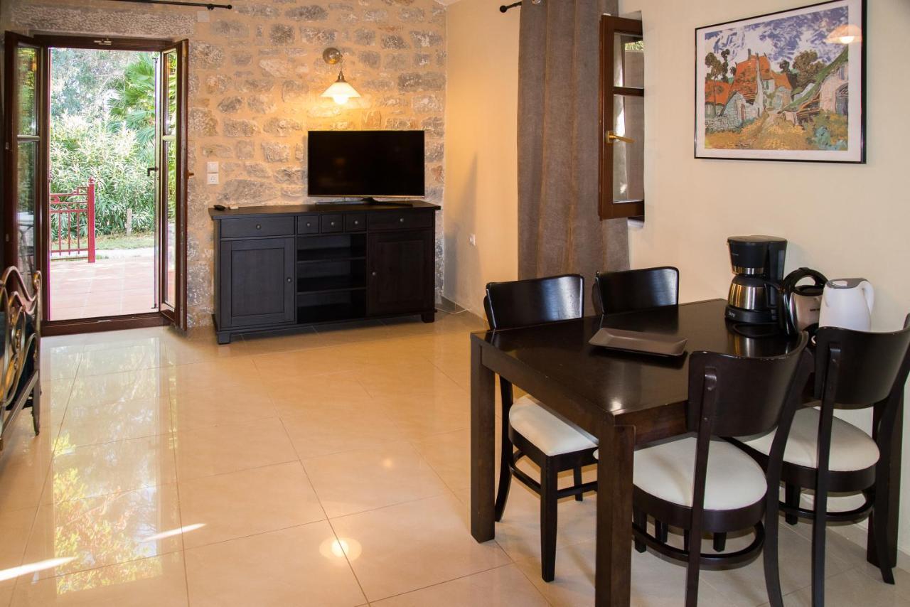 Ktima Petalea Villa Gythio Luaran gambar