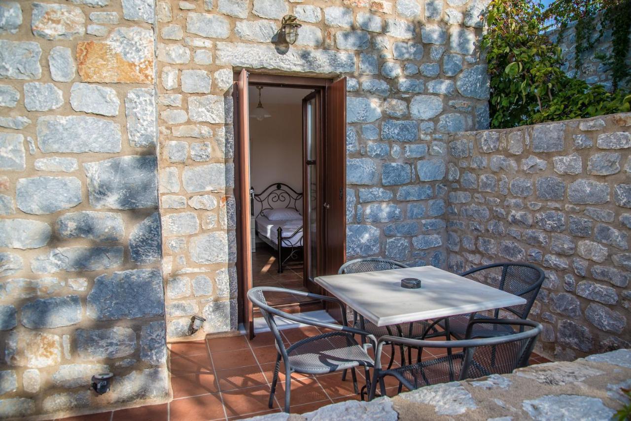 Ktima Petalea Villa Gythio Luaran gambar